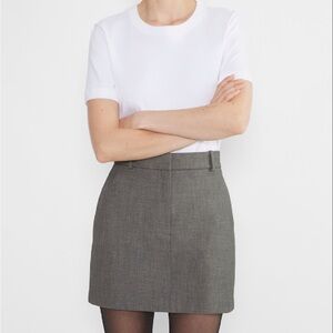 Aritzia Babaton Chisel Skirt - (Re)ssential